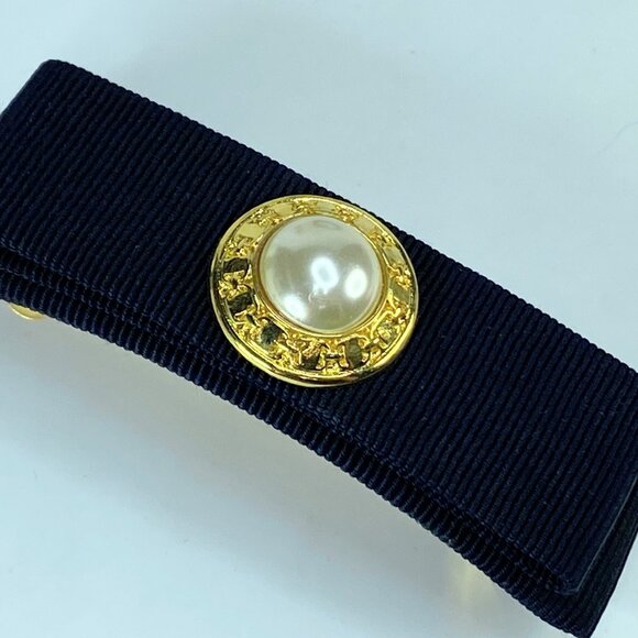 Salvatore Ferragamo Valletta Black Gold-tone Pearl White Gancini hair clip GS579